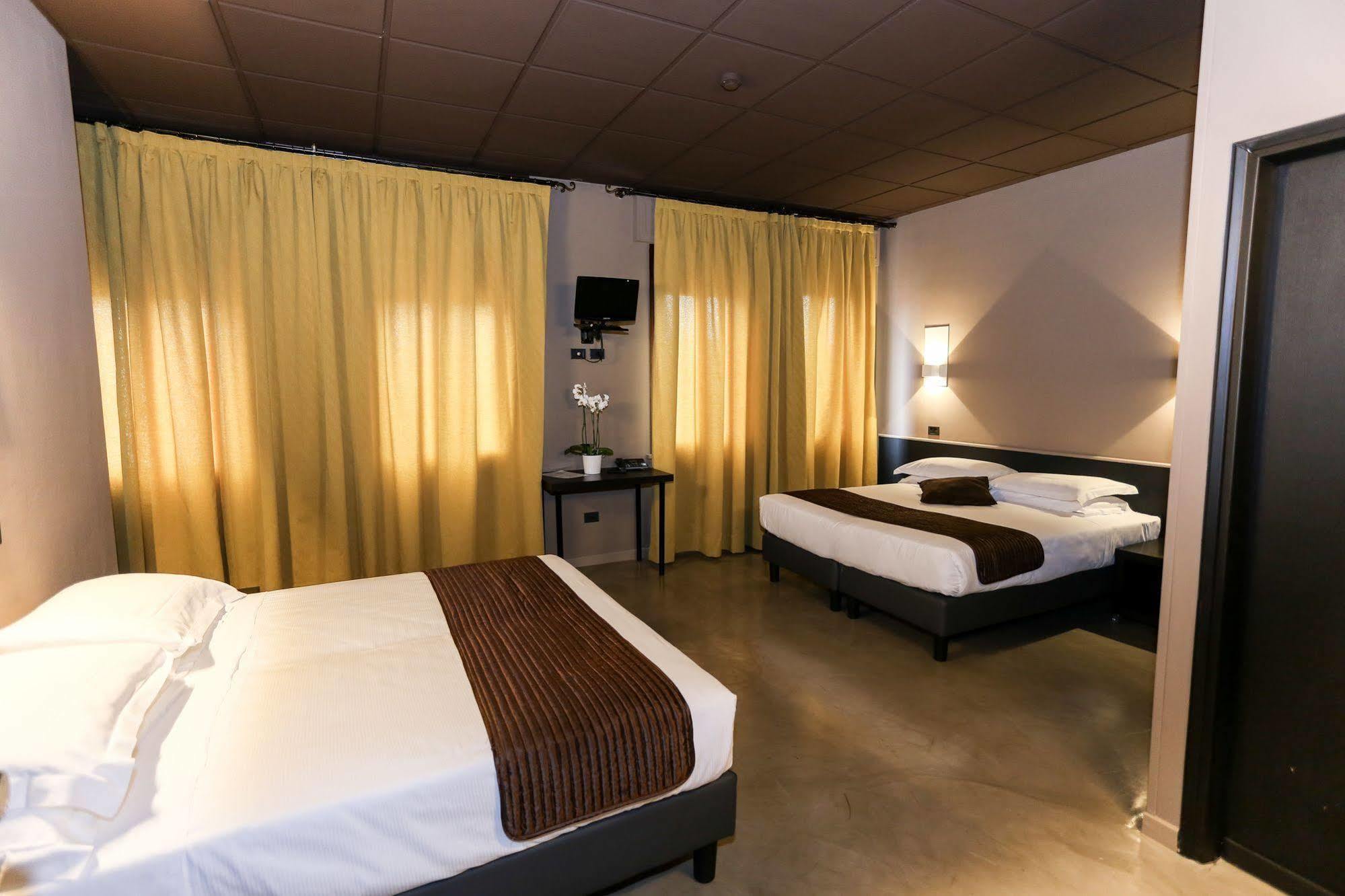 Hotel Mignon Падуя Экстерьер фото